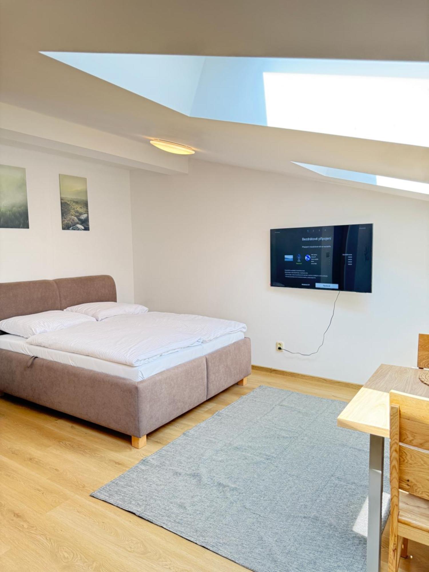Riverside Apartment Prag